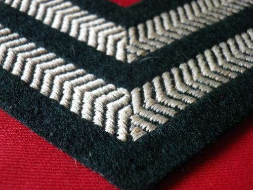 RHODESIAN ARMY - CORPORAL STRIPES FOR GREENS              (7966)