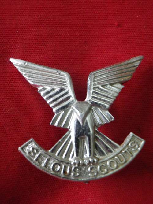 RHODESIA - SELOUS SCOUTS 1ST ISSUE OR`S ANODISED BERET BADGE   (7981)