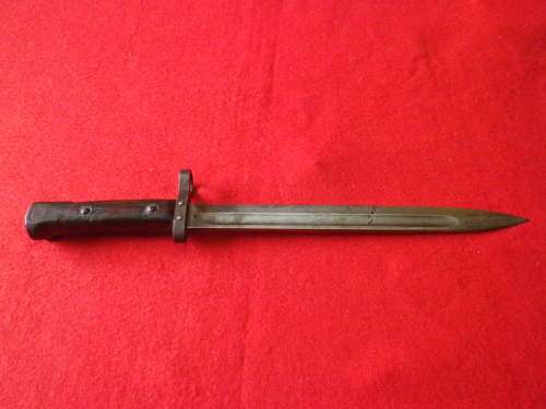 AUSTRIAN ARMY - MODEL 1895 BAYONET FOR MANNLICHER RIFLE - NO SCABBARD - BLADE LENGTH 24.6CM   (4877)