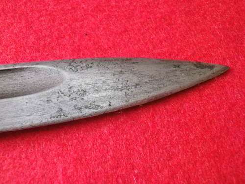 AUSTRIAN ARMY - MODEL 1895 BAYONET FOR MANNLICHER RIFLE - NO SCABBARD - BLADE LENGTH 24.6CM   (4877)