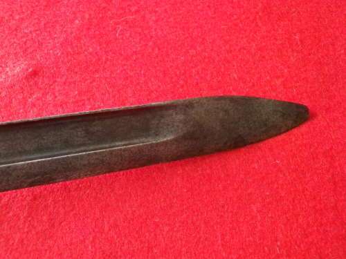 AUSTRIAN ARMY - MODEL 1886/88 BAYONET FOR MANNLICHER RIFLE - NO SCABBARD - BLADE LENGTH 24.2CM(4883)