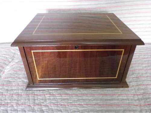 RHODESIAN HONOURS AND AWARDS - 45X MINIATURES SET - IN ORIGINAL BOX - NO 306 - MADE LIVINGSTONE MINT