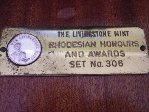 RHODESIAN HONOURS AND AWARDS - 45X MINIATURES SET - IN ORIGINAL BOX - NO 306 - MADE LIVINGSTONE MINT