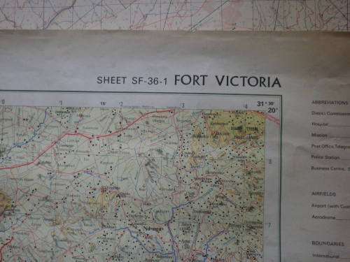 RHODESIA & NYASALAND + RHODESIA 3 X MAPS - FORT VICTORIA - NOTE DAMAGE, DISCOLOURATION (7985)