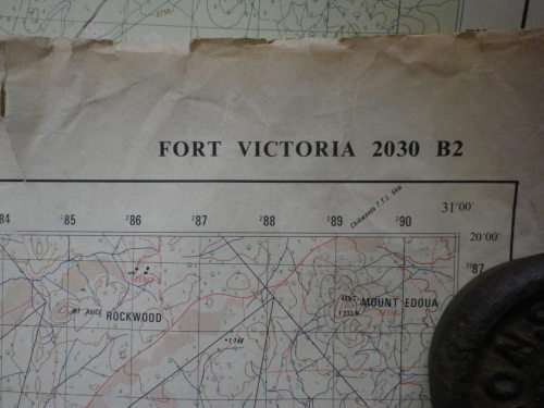 RHODESIA & NYASALAND + RHODESIA 3 X MAPS - FORT VICTORIA - NOTE DAMAGE, DISCOLOURATION (7985)