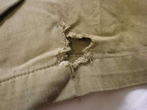RHODESIAN WAR PICKUP - EX KHAKI COMBAT SHIRT - SOME DAMAGE   (4002)