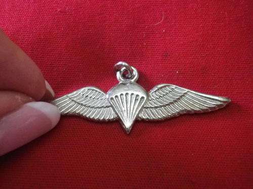 SA - COMMEMORATIVE PARA WINGS PENDANT - SILVER COLOUR - LENGTH 50mm  (589)