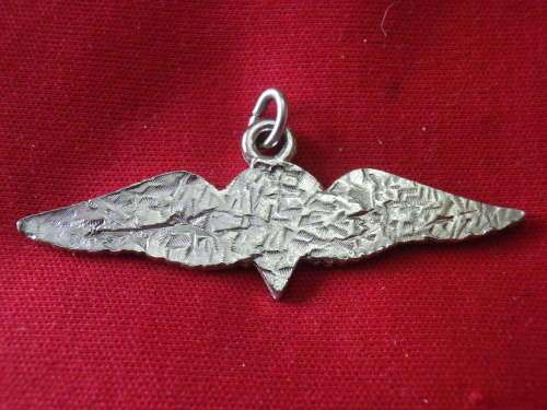 SA - COMMEMORATIVE PARA WINGS PENDANT - SILVER COLOUR - LENGTH 50mm  (589)