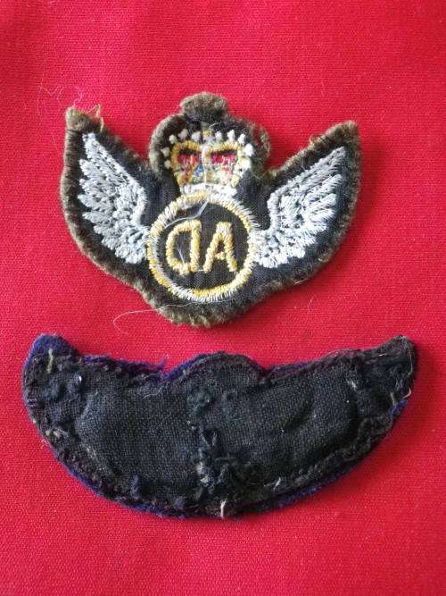 BRITISH ARMY - SAS PADDED WINGS + ARMY SERVICES AIR DESPATCHER WING - CIRCA 1960/70`s (599)