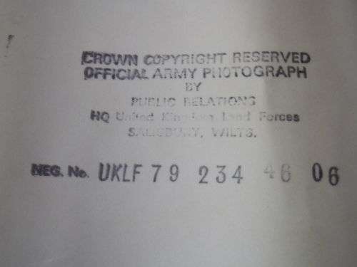 RHODESIA - `TERRS`  COMING INTO `PAPA` ASSEMBLY POINT - OFFICIAL PHOTO BY RAOC SGT P GRIFFITHS(8079)