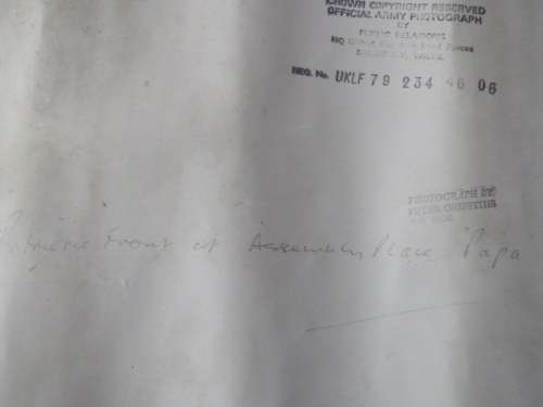 RHODESIA - `TERRS`  COMING INTO `PAPA` ASSEMBLY POINT - OFFICIAL PHOTO BY RAOC SGT P GRIFFITHS(8079)