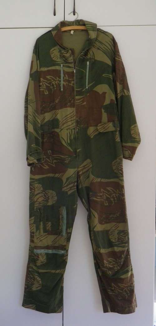 RHODESIAN CAMMO PARA/FIREFORCE JUMP SUIT, AS USED SAS, RLI ETC.  - SCARCE                    (571)