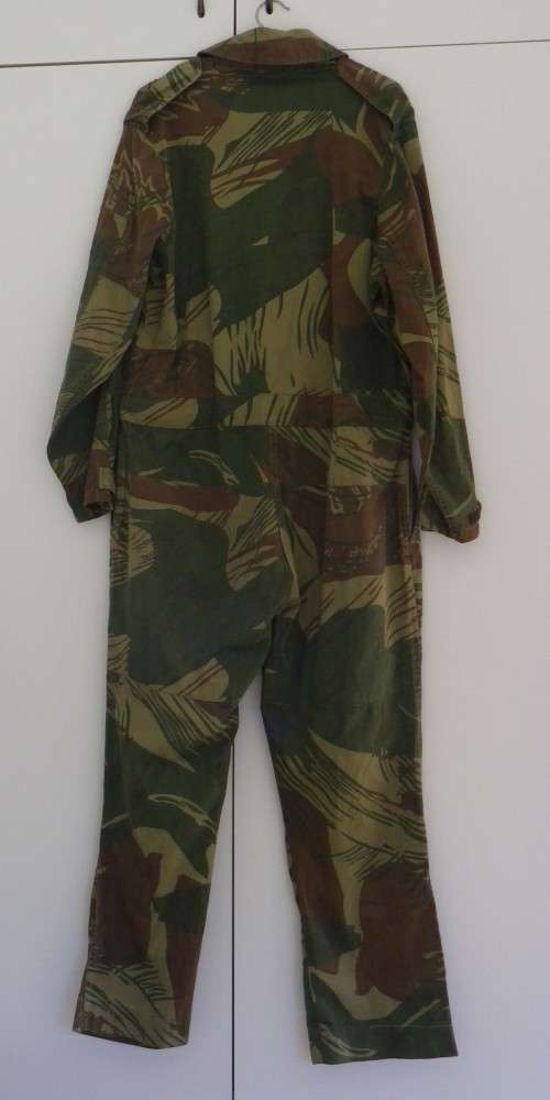 RHODESIAN CAMMO PARA/FIREFORCE JUMP SUIT, AS USED SAS, RLI ETC.  - SCARCE                    (571)