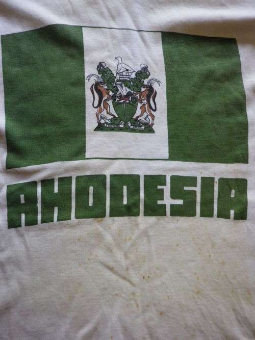 RHODESIA - ORIGINAL TEE SHIRT SHOWING FLAG - MADE MONOGRAM - SIZE 97 - SOME DISCOLOURATION (4007)