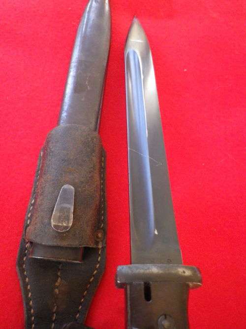 GERMAN WW2 MAUSER K98 RIFLE BAYONET + SCABBARD - MATCHING NUMBERS + FROG - READ MORE BELOW  (4078)