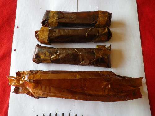 GERMAN ARMY - WW2 4X MG42 METAL 50 ROUND LINK BELTS - WRAPPED IN ORIGINAL WAX PAPER (4095)