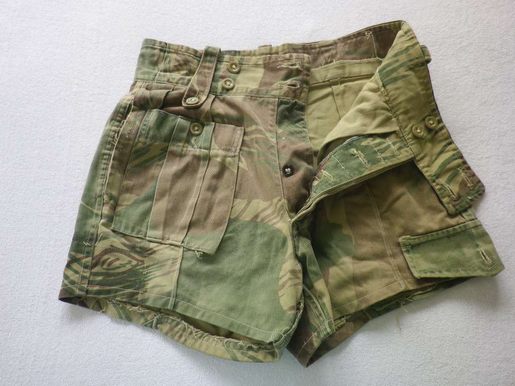 RHODESIAN ARMY - CAMMO SHORTS - WELL WORNN- RELISTED DUE TO `TIME WASTER`  ! (8248)
