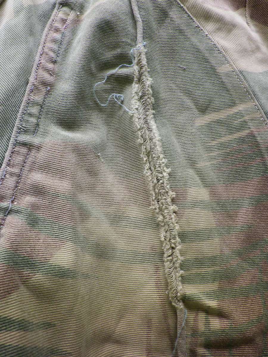 RHODESIAN ARMY - CAMMO SHORTS - WELL WORNN- RELISTED DUE TO `TIME WASTER`  ! (8248)