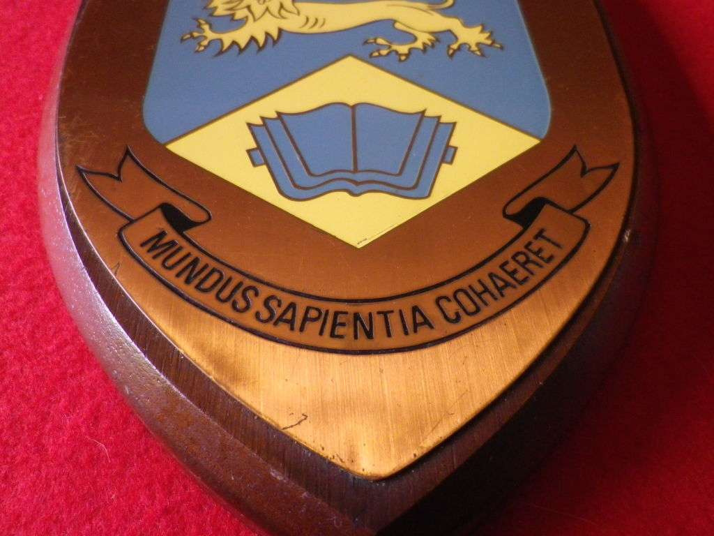 RHODESIA - ORIEL BOYS SCHOOL PLAQUE - MADE HT ENTERPRISES, SALISBURY           (8250)