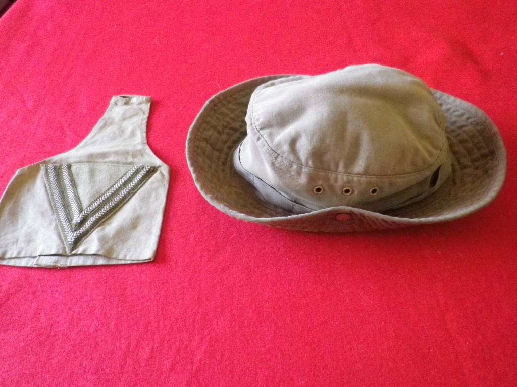 SADF - `BOSHOED` + CORPORALS BRASSARDS - MINOR HOLES ON HAT - SIZE 59cm/23`   (2931)