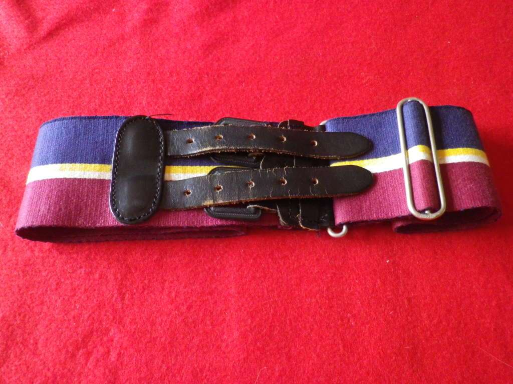RHODESIAN ARMY PAY CORPS.  STABLE BELT  - GOOD CONDITION - MAX LENGTH 100CM / 39` -     (8279)