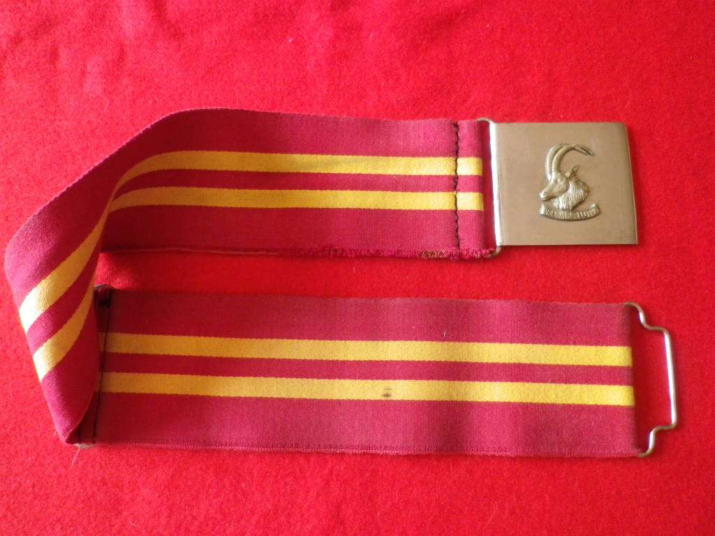 RHODESIAN ARMOURED CAR REGT.  STABLE BELT - MAX LENGTH 97CM / 38`- BADGE GLUED - INSCRIBED   (8280)