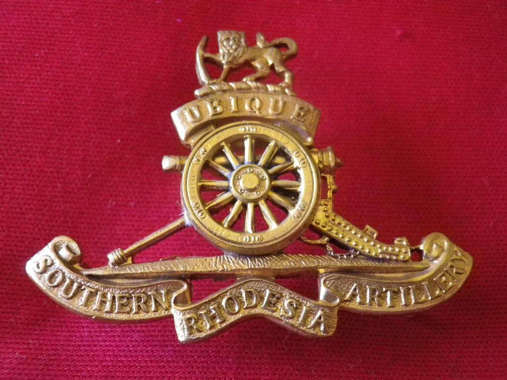 SOUTHERN RHODESIA  ARTILLERY - BRASS CAP BADGE                    (8325)