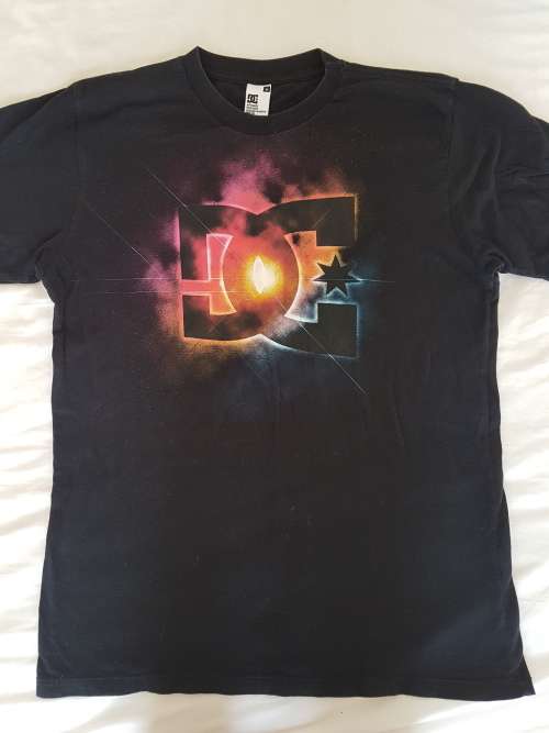 Men's "DC" Tshirt / Size: Medium / In Excellent Condition