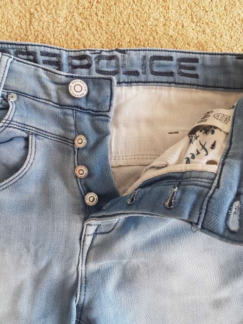 Men's Branded "Police" Denim Shorts / Size: 28 / Bargain Starting Bid!