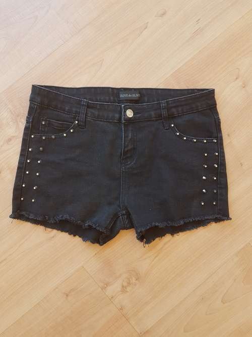 Ladies Trendy Studded Black Denim Shorts / Size 30 / In Excellent Condition