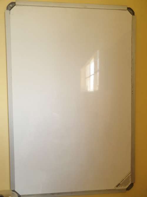 Whiteboard Slimline Size: 900 X 600mm / 2 Available