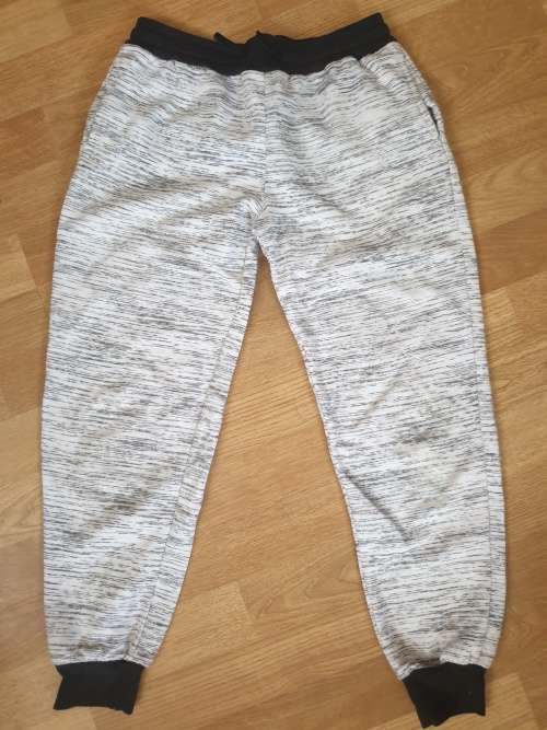 Tracksuit Pants with Elasticated Top & Bottoms / Age: 11 to 12