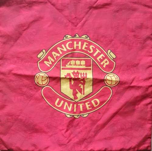 Manchester United Scatter Cushion Cover (Cover Only) In Very Good Condition