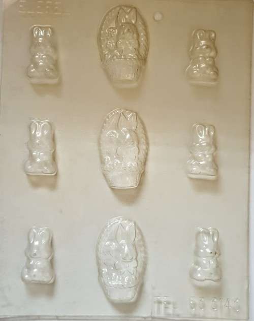 Bulk Lot of 7 x Plastic Chocolate Moulds (Easter Theme) @ R1 per Mould
