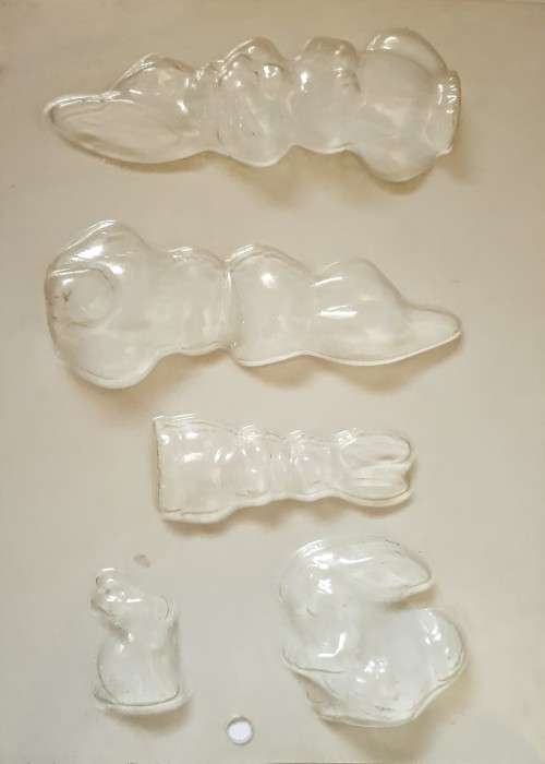 Bulk Lot of 7 x Plastic Chocolate Moulds (Easter Theme) @ R1 per Mould