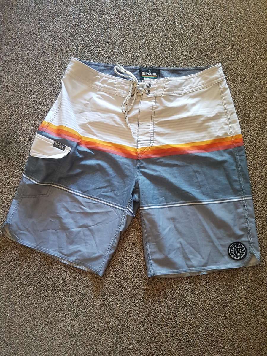 Rip Curl board shorts Size: 30 In very good condition