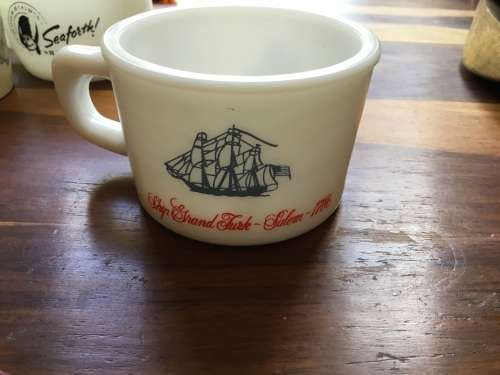 Throat cut blade, shaver and 3 shaving mugs