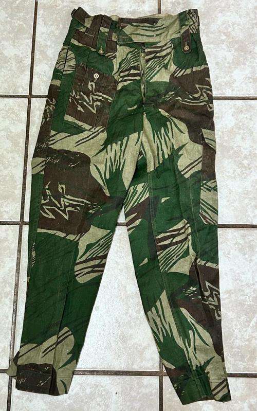 Rhodesia - Camo Combat Trousers in Top Condition ( Size 2 )