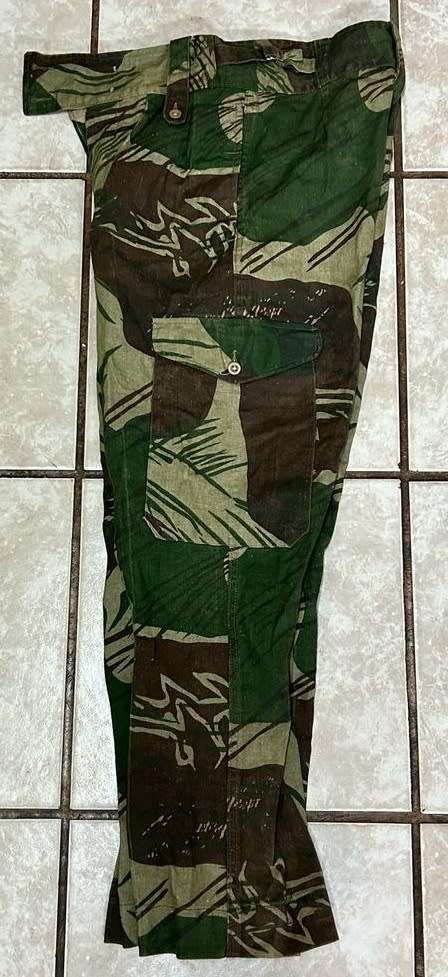 Rhodesia - Camo Combat Trousers in Top Condition ( Size 2 )