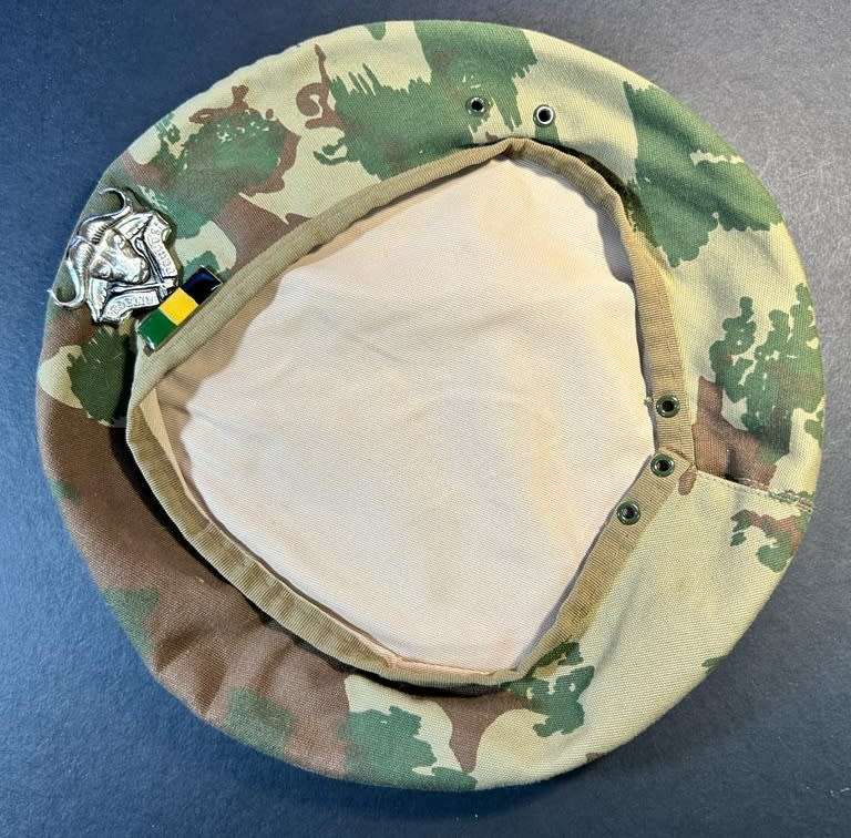 SADF - Complete 32 Battalion Beret with Starbust Pattern