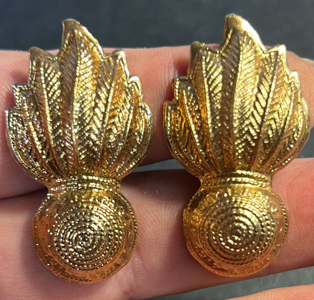 SADF - Artillery Cap/Collar Badges