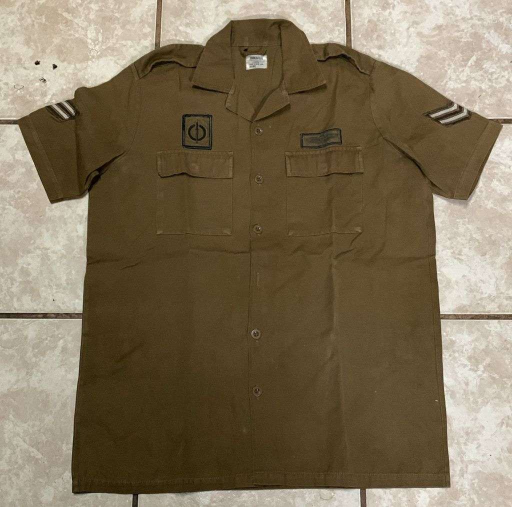 SADF - Special Forces ( Recce ) Operator Brown Shirt - Medium and Top Condition