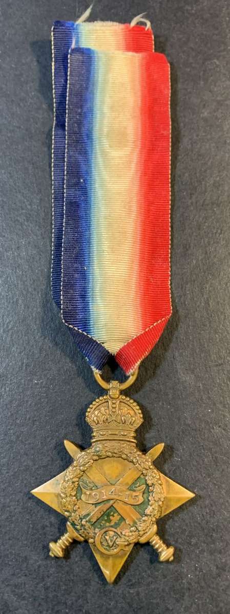 Full Size World War One Medal to:PTE  E.E.Tucker 5TH M.R