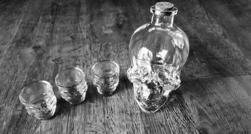 Glass Skull Potion Bottle | Glass Skull Shooter Glasses Set | Glass Skull Whiskey Decanter Set