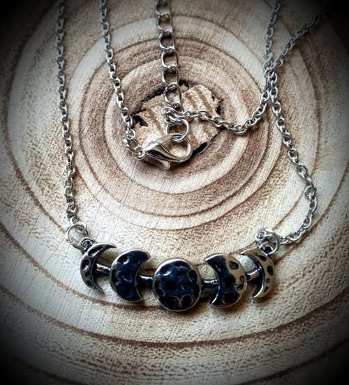 Moon Phases Necklace, Full Moon Crescent Moon Pendant, Lunar Jewellery Accessories