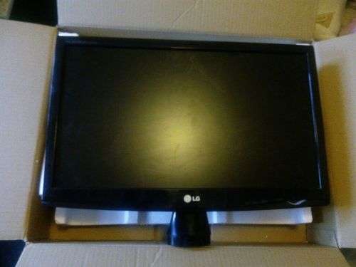 LG Flatron 55cm / 21.5 inch Screen