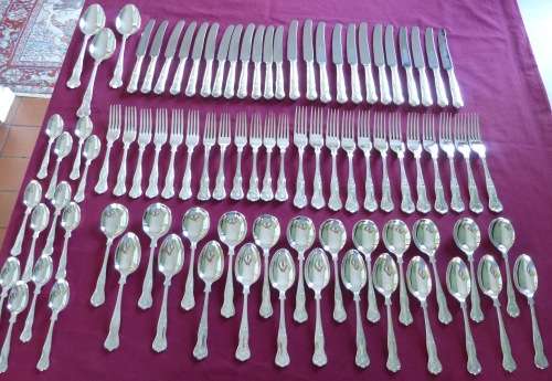 Canteen of kings pattern cutlery - for 12