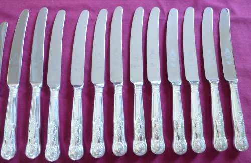 Canteen of kings pattern cutlery - for 12