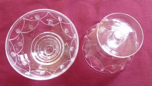 Pair of Stuart crystal dessert bowls