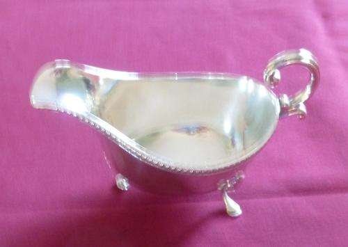 Walker and Hall silver plated gravy boat